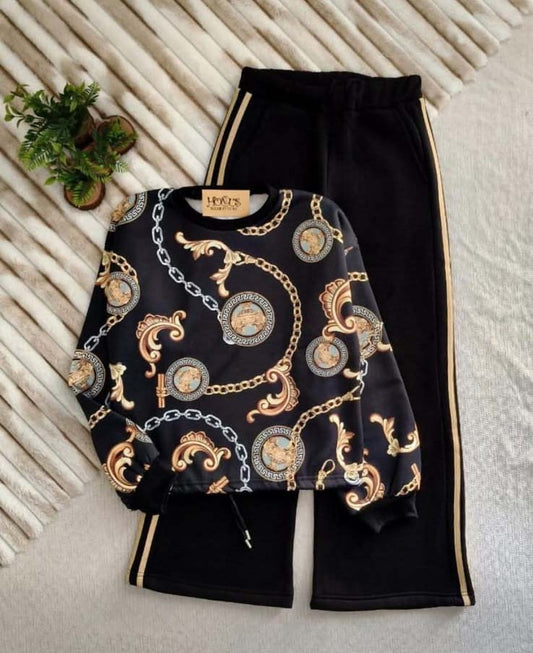 طقم شتوي نسائي أنيق بنقشات فاخرة – قطعتان